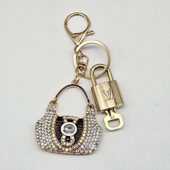 Authentic Louis Vuitton Lock & Key with unbranded Bagcharm, Keycharm, Keychain - Picture 1 of 8